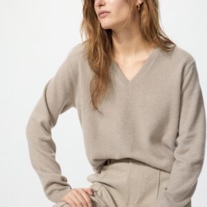 cashmere v neck sweater