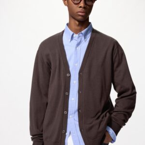 merino cardigan | v neck