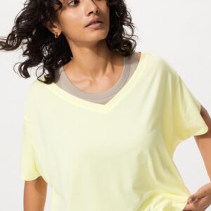 airism relaxed v neck t shirt | 2 way