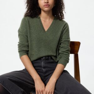 cashmere v neck sweater