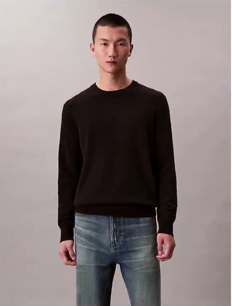 classic cashmere crewneck sweater