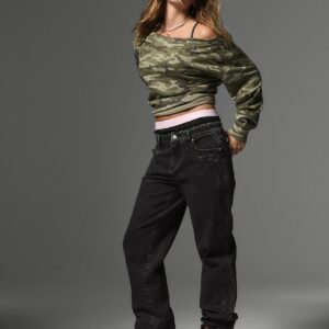 Витрина low rise boyfriend jeans