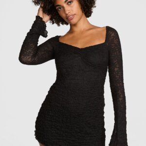 Витрина lace square neck long sleeve mini dress