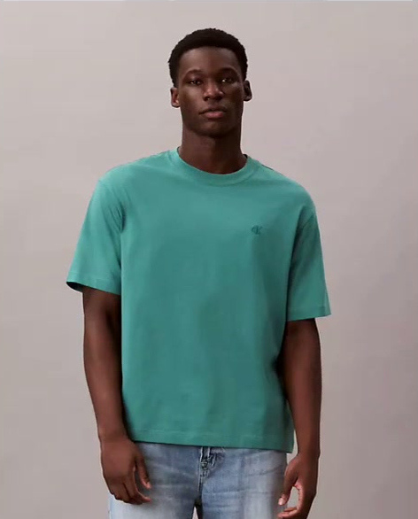 monogram logo relaxed crewneck t shirt
