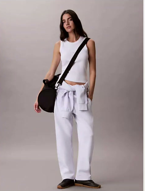 logo tape barrel pants