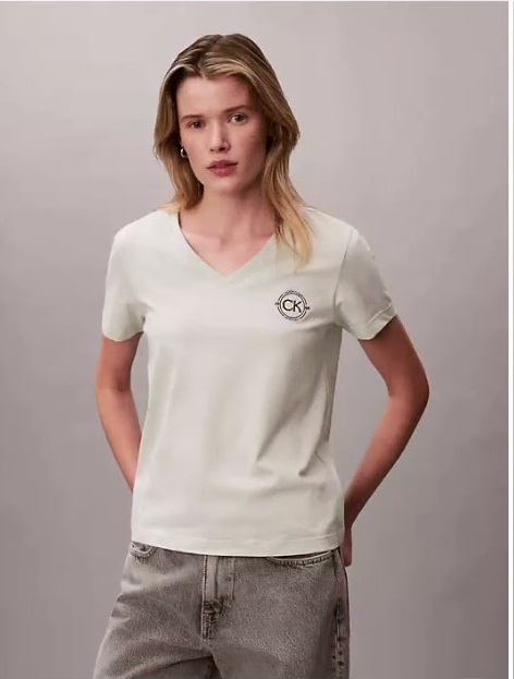 embroidered ck crest v neck tee