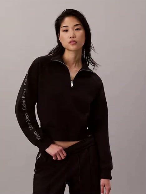 logo tape fleece 1/4 zip sweatshirt