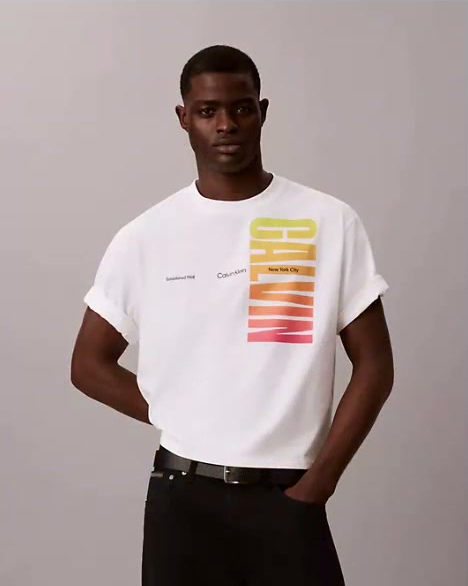 pride bold logo relaxed tee