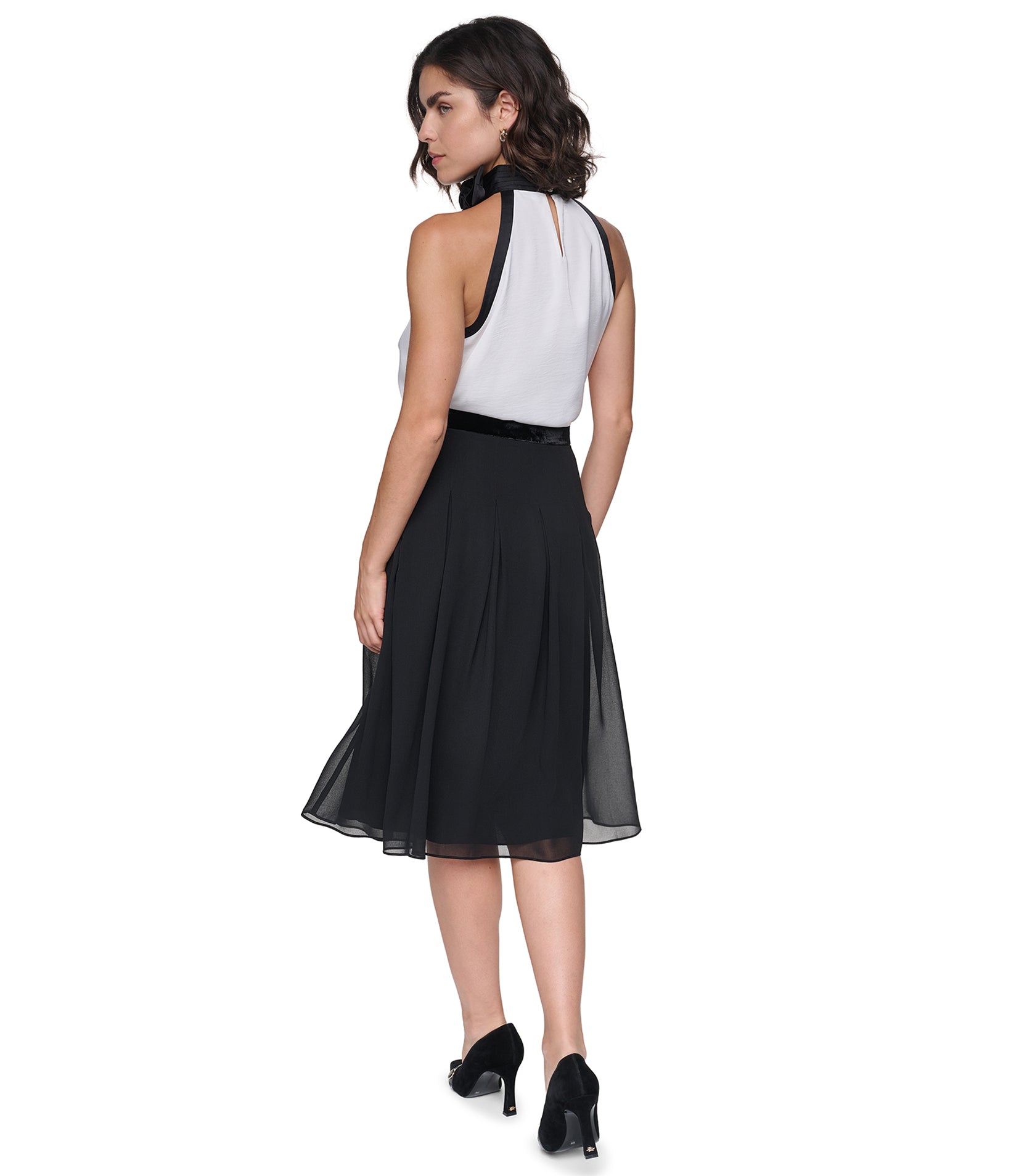 klplk06826 11 l6in9b39 blk alt2 klplk06826 11 l6in9b39 blk alt2