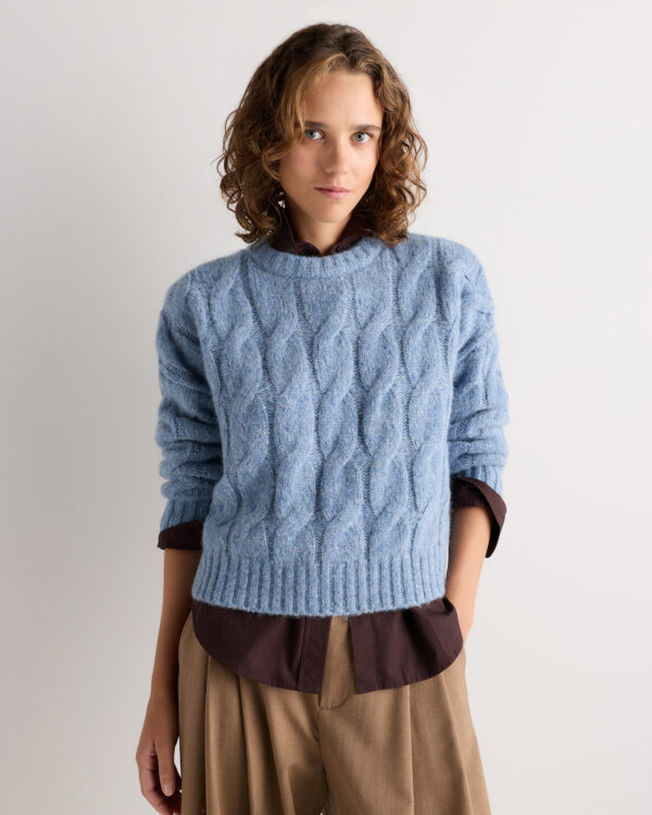 lofty baby alpaca relaxed cropped cable crewneck