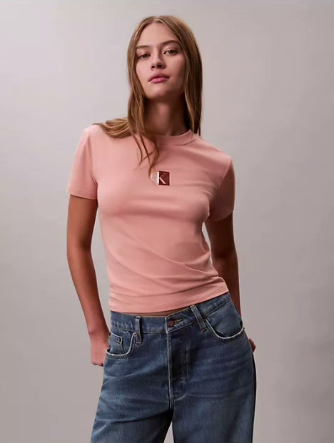 monogram logo block crewneck t shirt