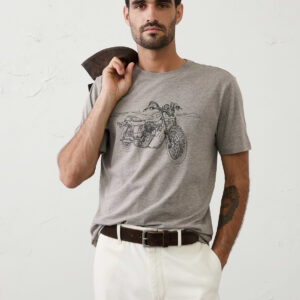 graphic t shirt