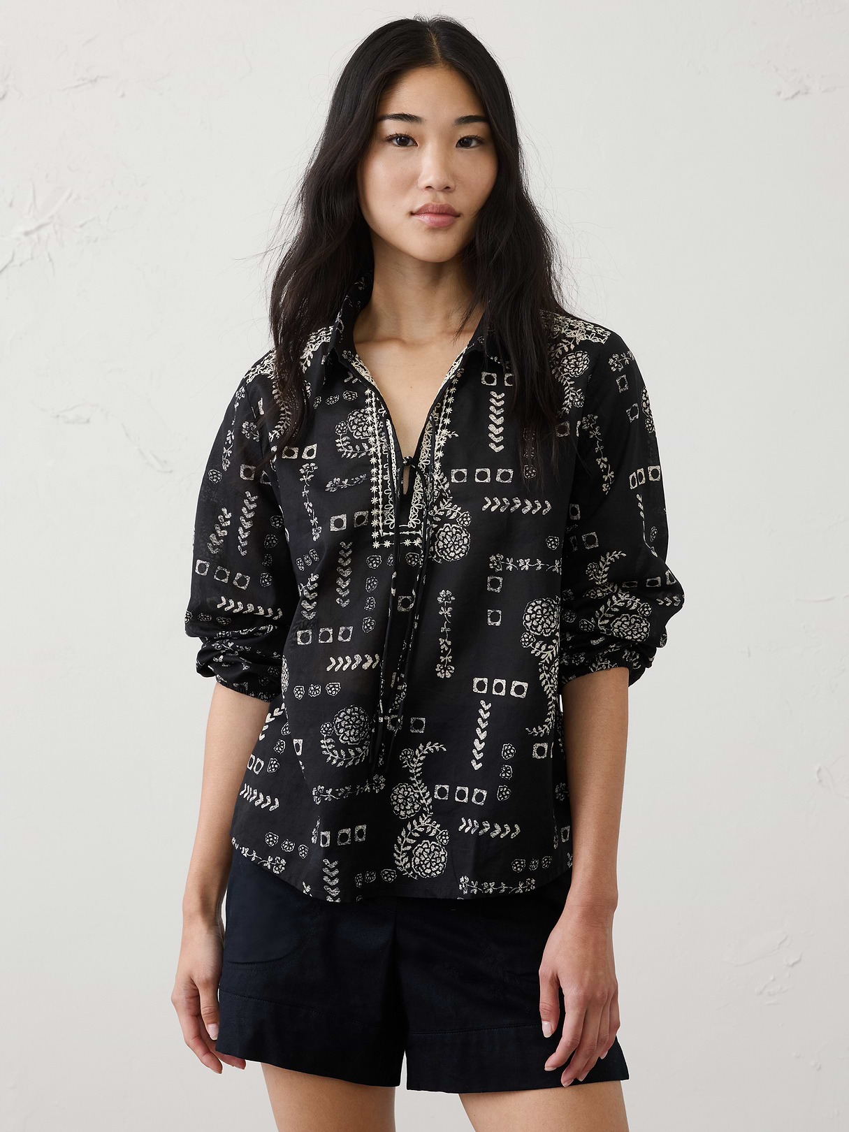 collared front tie top collared front tie top