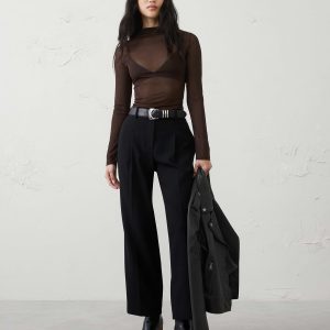 Витрина mesh mock neck top