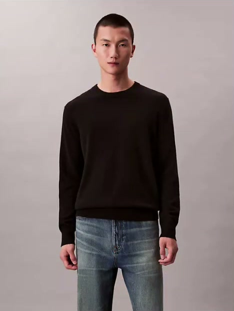 classic cashmere crewneck sweater