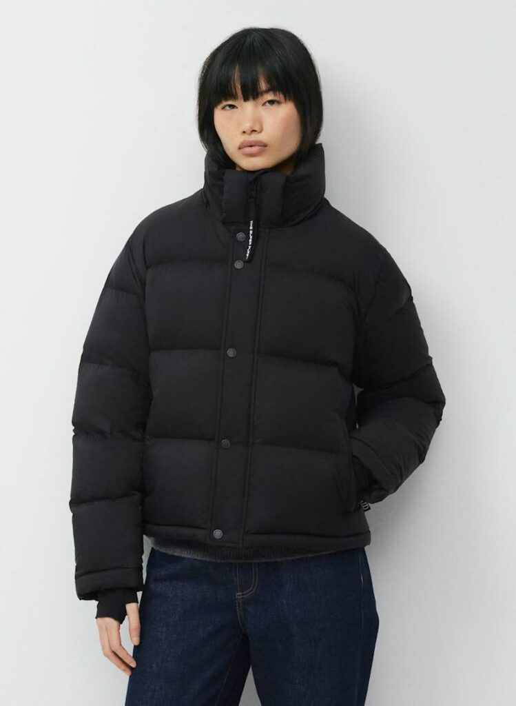 ARITZIA | SALE file 2181