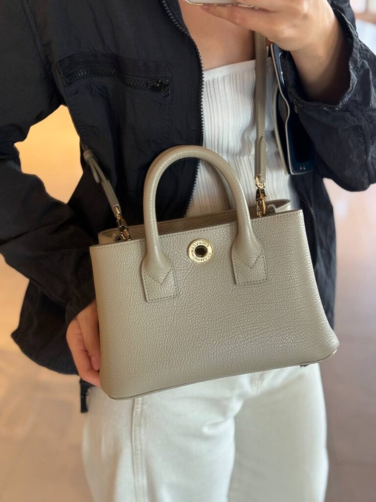 Burberry♥️ 93 500₽ c доставкой до нашего склада в России file 3187
