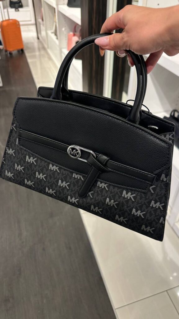MICHAEL KORS | SALE file 4912