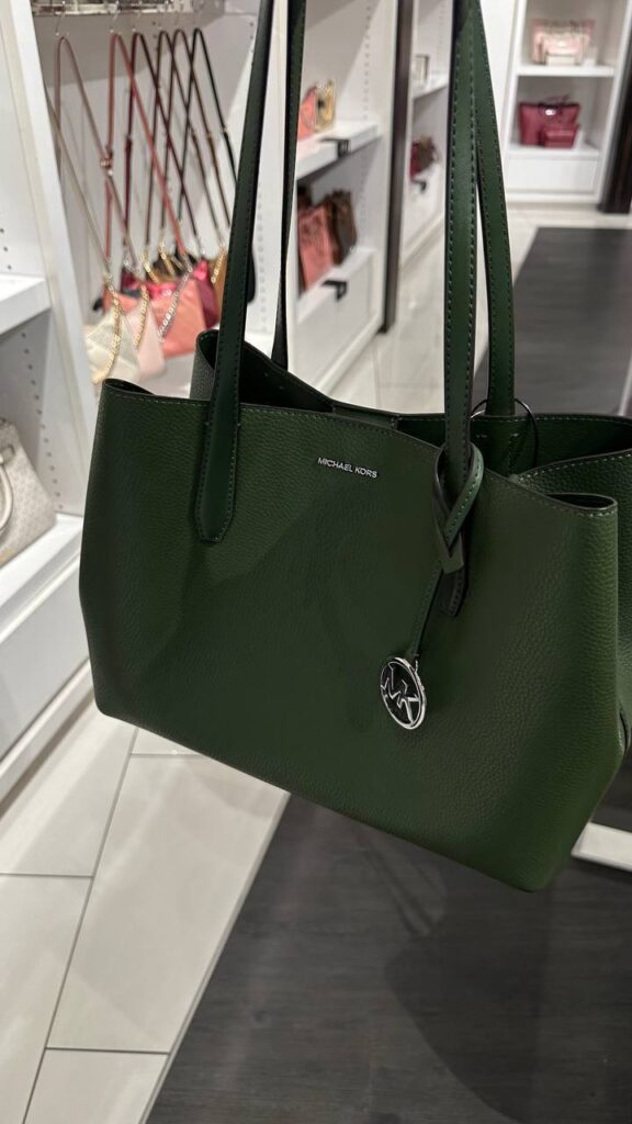 MICHAEL KORS | SALE file 4956