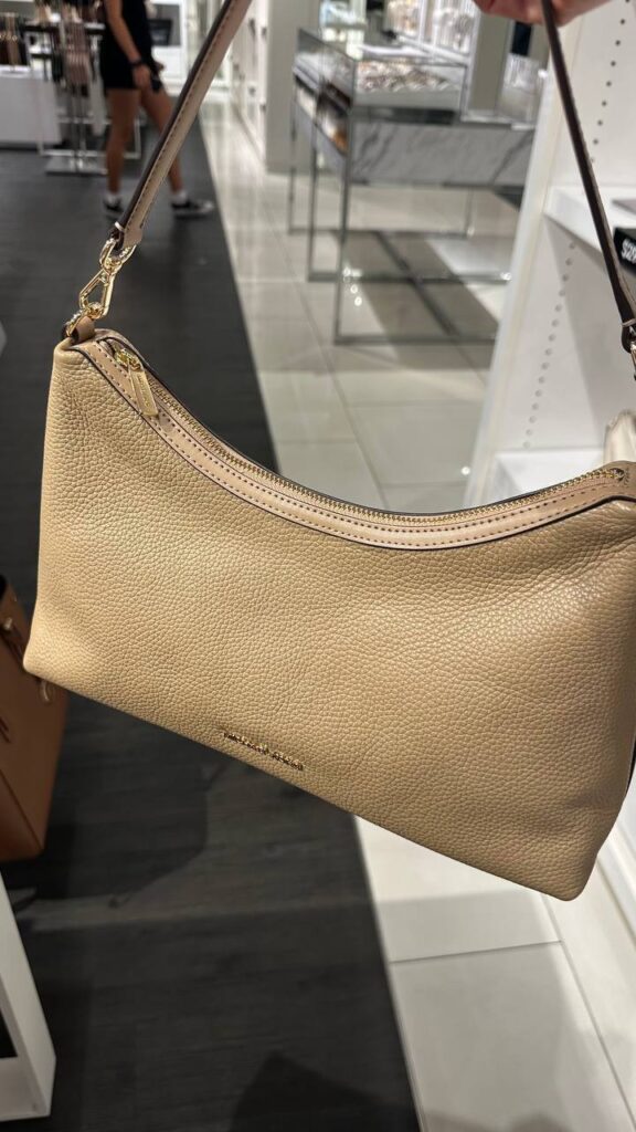 MICHAEL KORS | SALE file 4959