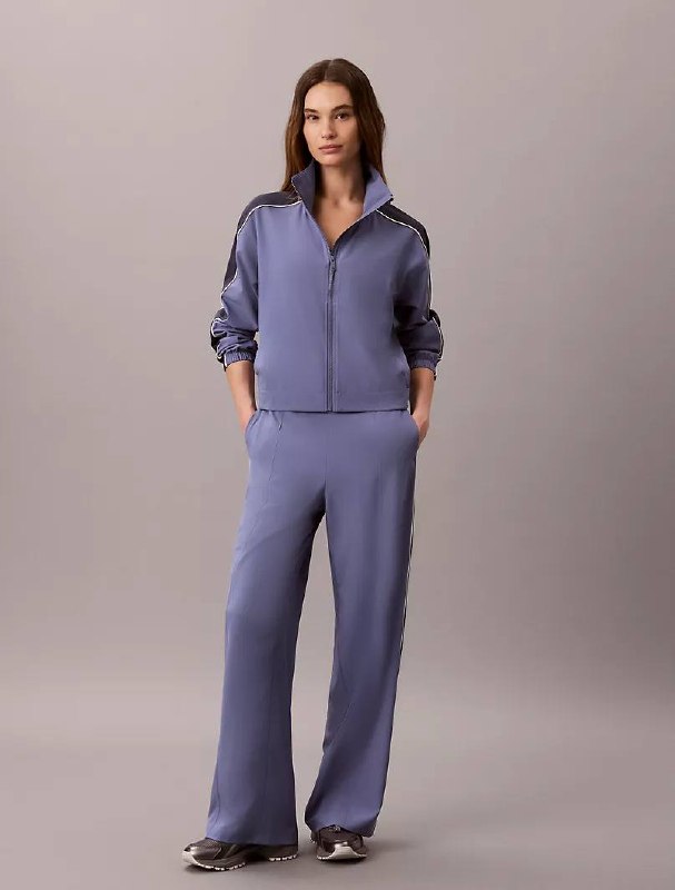 CALVIN KLEIN | SALE file 10723