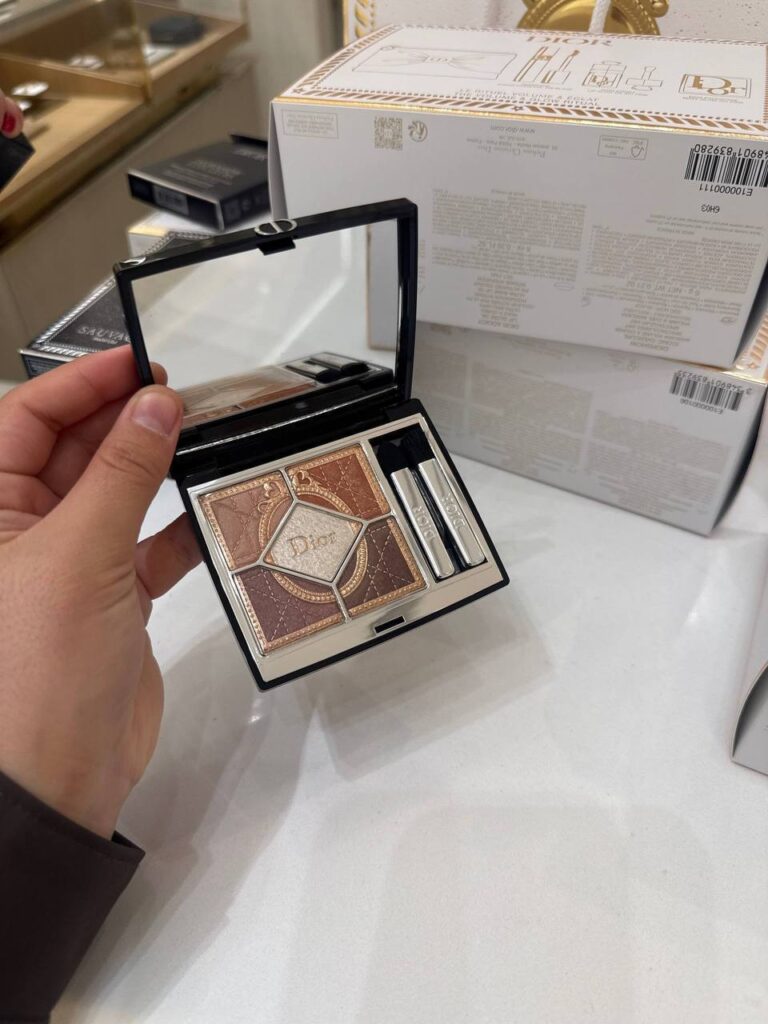 DIOR file 9844